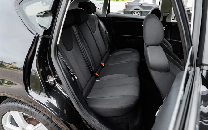 Seat Leon cena 21900 przebieg: 253000, rok produkcji 2007 z Radom małe 667